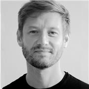 Coach Sportif expérimenté depuis 20 ans en cours collectifs et en personal training.